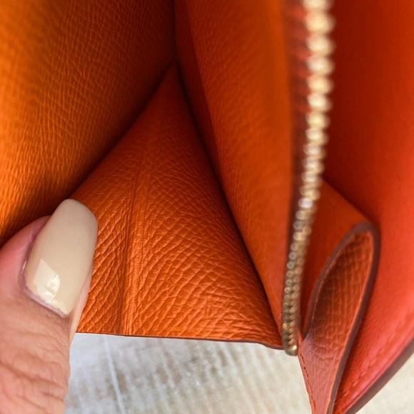 Hermès Constance Short Wallet - Picture 12 of 15